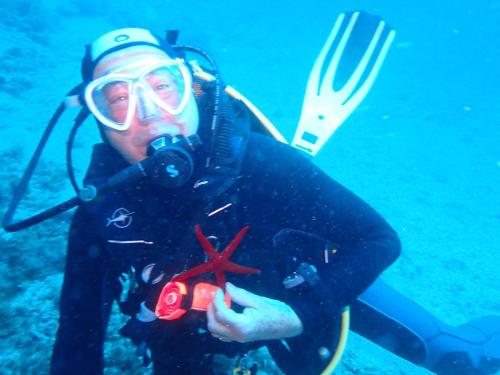 pour l'occasion je suis accompagné de mon shérif de mer JFF